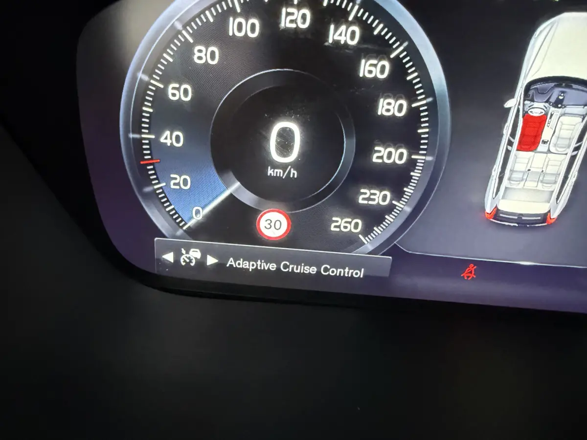 2.0 Recharge T8 AWD Inscription Schuif/kantel dak, Adaptive Cruise control