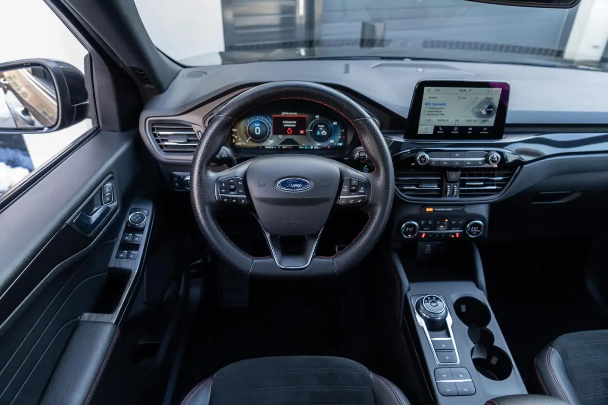 2.5 PHEV ST-Line X 225PK PANO / CAMERA / B&O
