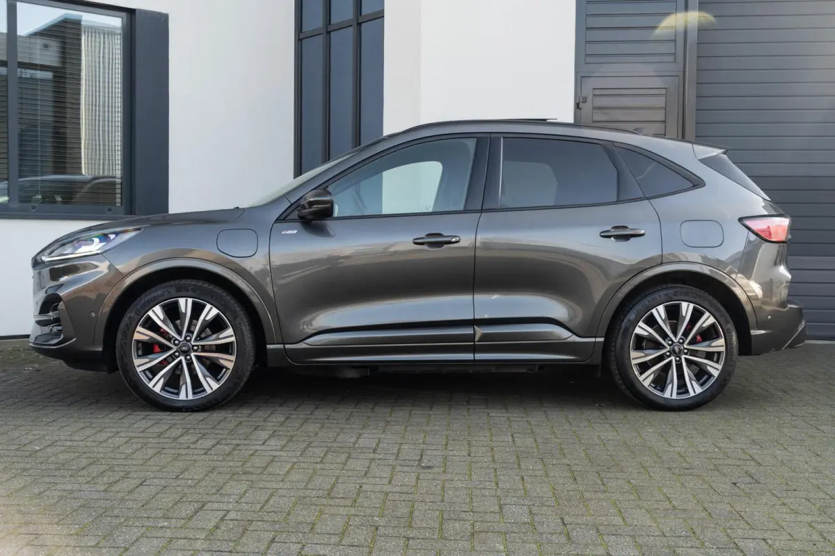 2.5 PHEV ST-Line X 225PK PANO / CAMERA / B&O