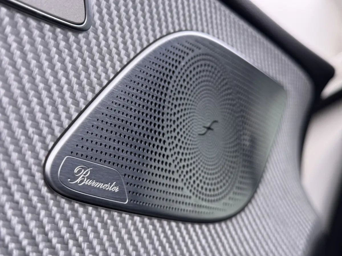 450 4Matic AMG // Burmester // 360 Camera // Dealer onderhouden // Sunroof // Trekhaak // 20 inch // Designo White // Distronic