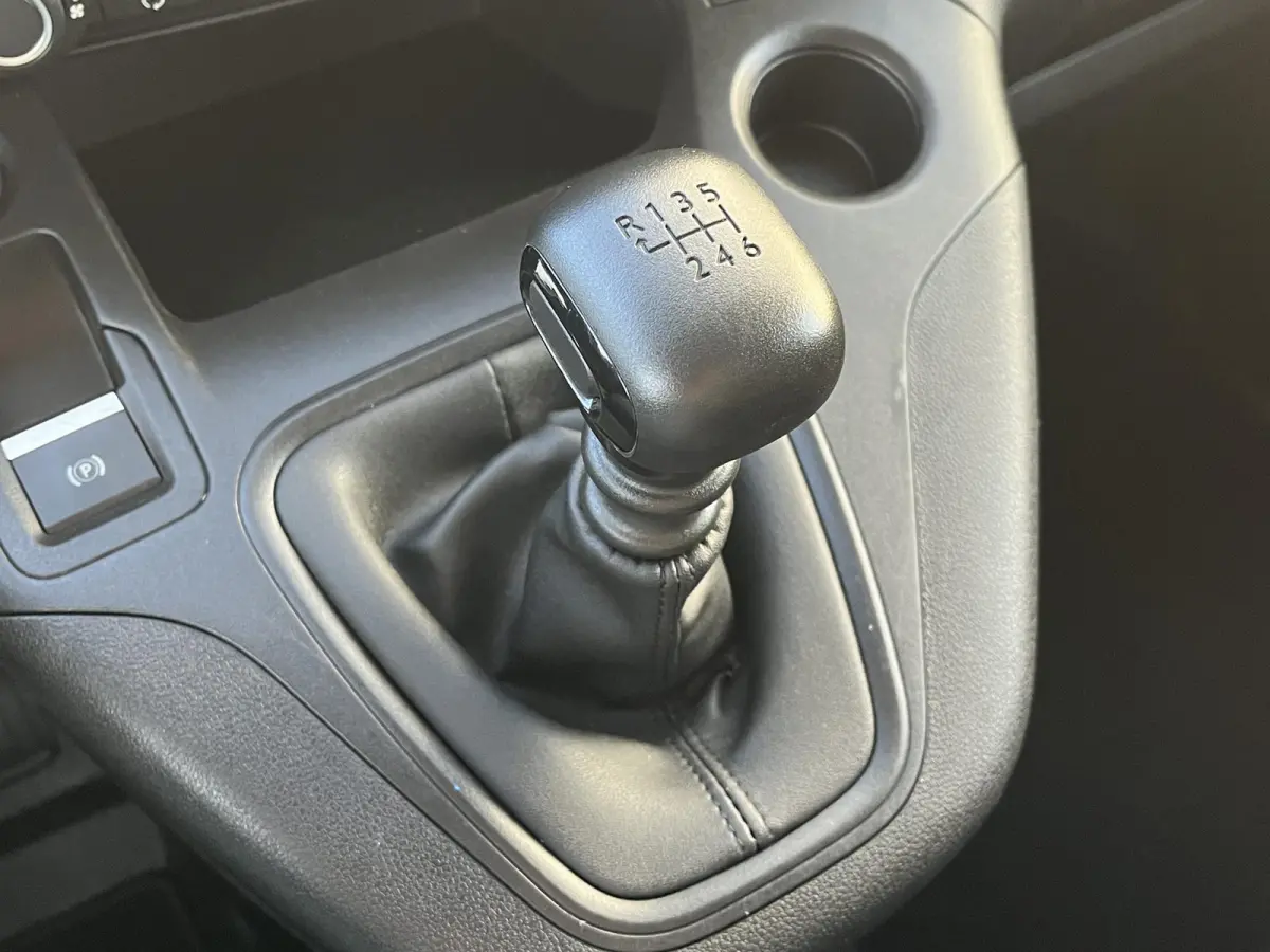 1.2 Club*NIEUW MODEL*A/C*CRUISE*CARPLAY*NW-RIEM*