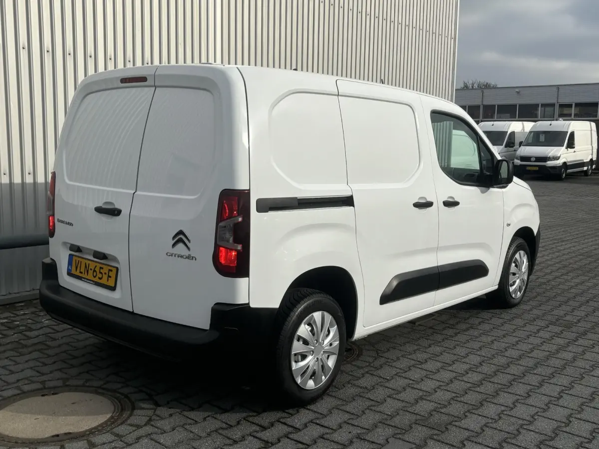 1.2 Club*NIEUW MODEL*A/C*CRUISE*CARPLAY*NW-RIEM*