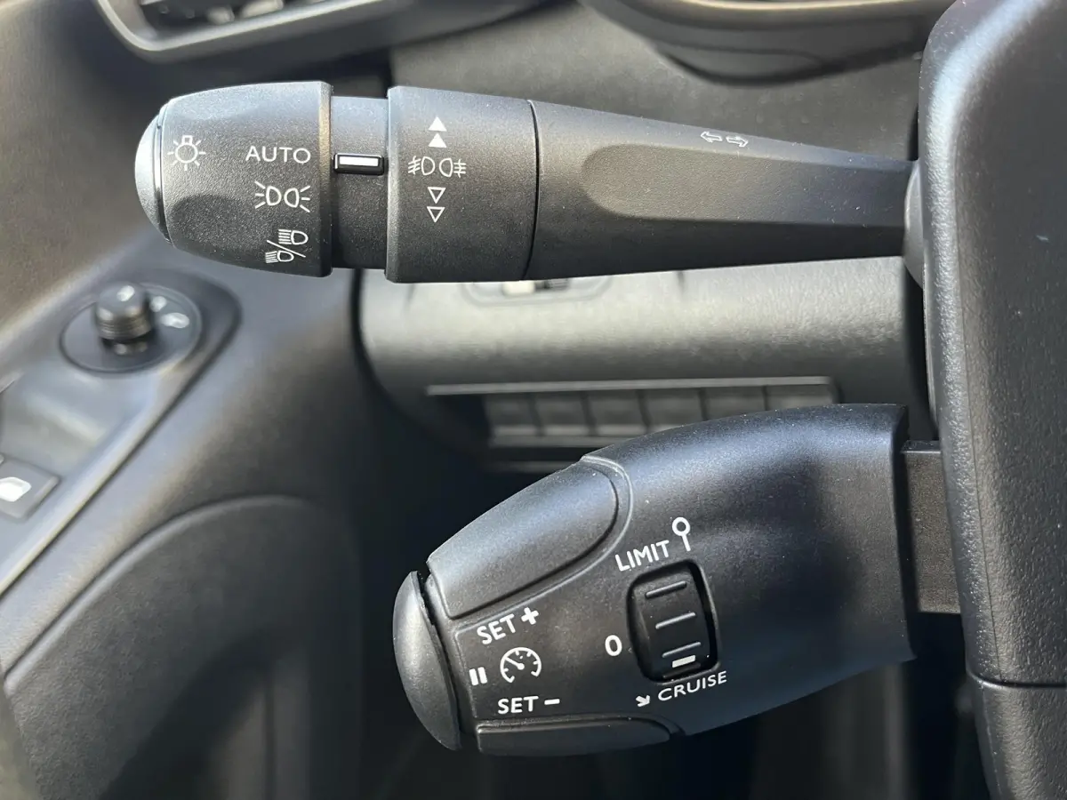 1.2 Club*NIEUW MODEL*A/C*CRUISE*CARPLAY*NW-RIEM*