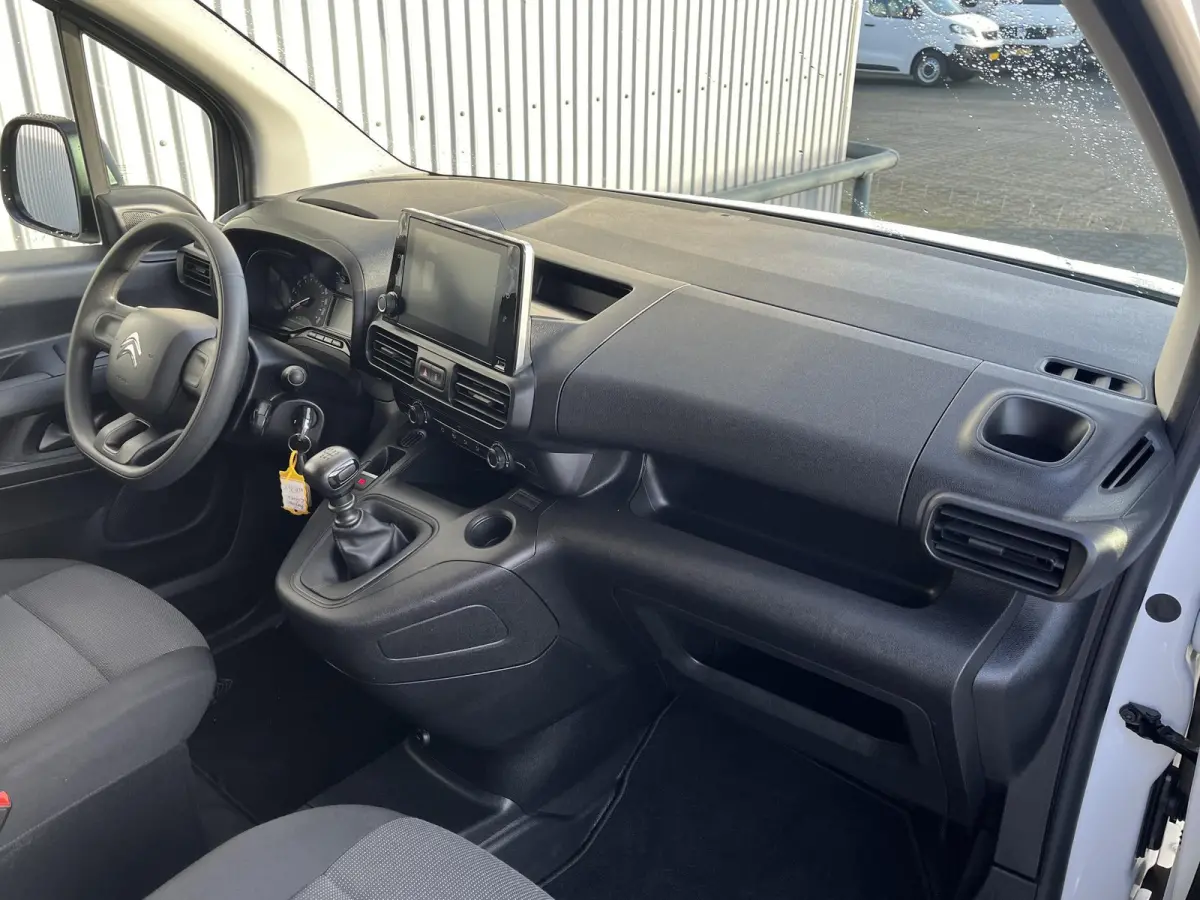 1.2 Club*NIEUW MODEL*A/C*CRUISE*CARPLAY*NW-RIEM*