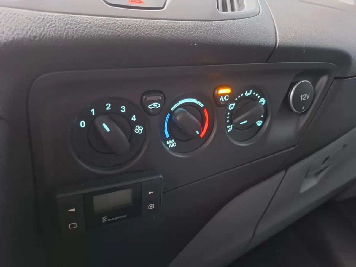 290 2.0 TDCI L2H1 Trend DC DUBBEL CABINE / AIRCO / CRUISE CONTROLE / CAMERA