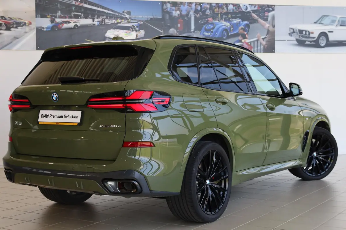 xDrive50e | M Sportpakket Pro | Panorama Dak | Bowers & Wilkens Sound Systeem | Trekhaak