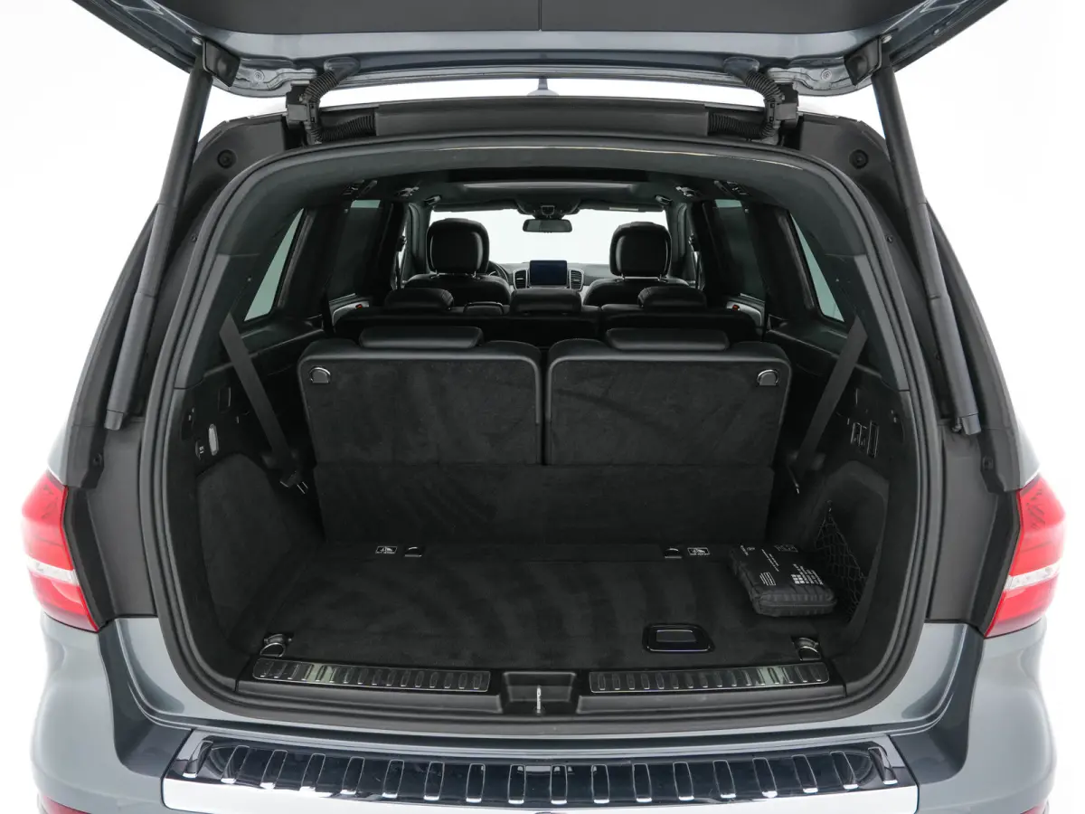 350 d 4MATIC AMG-Line [ 7-Pers ] *PANO | LEATHER | FULL-LED | DISTRONIC | NAVI-FULLMAP | HEAT/COLD-COMFORTSEATS | BLINDSPOT | MEMORY-PACK | HARMAN/KARDON | TOPVIEW | KEYLESS | SHIFTPADDLES |