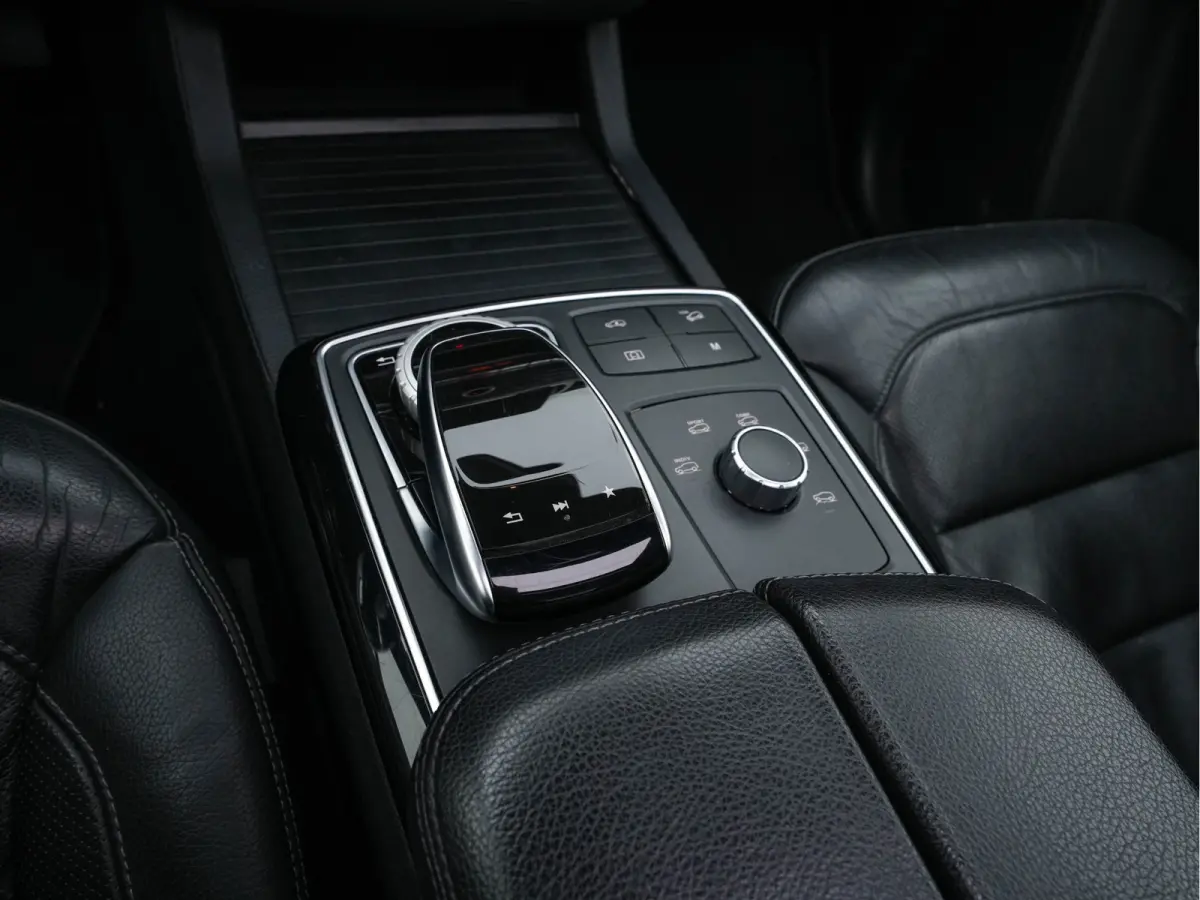 350 d 4MATIC AMG-Line [ 7-Pers ] *PANO | LEATHER | FULL-LED | DISTRONIC | NAVI-FULLMAP | HEAT/COLD-COMFORTSEATS | BLINDSPOT | MEMORY-PACK | HARMAN/KARDON | TOPVIEW | KEYLESS | SHIFTPADDLES |