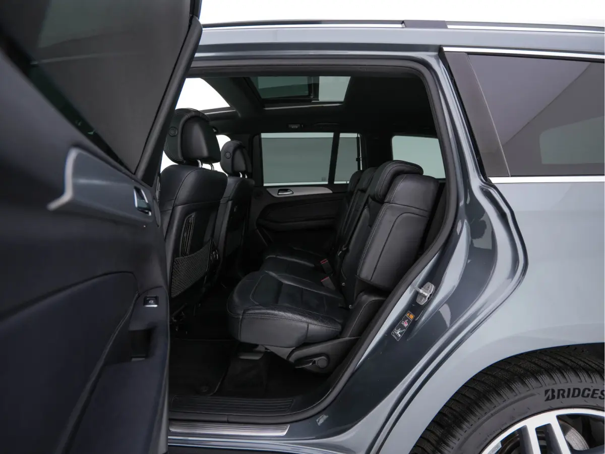 350 d 4MATIC AMG-Line [ 7-Pers ] *PANO | LEATHER | FULL-LED | DISTRONIC | NAVI-FULLMAP | HEAT/COLD-COMFORTSEATS | BLINDSPOT | MEMORY-PACK | HARMAN/KARDON | TOPVIEW | KEYLESS | SHIFTPADDLES |