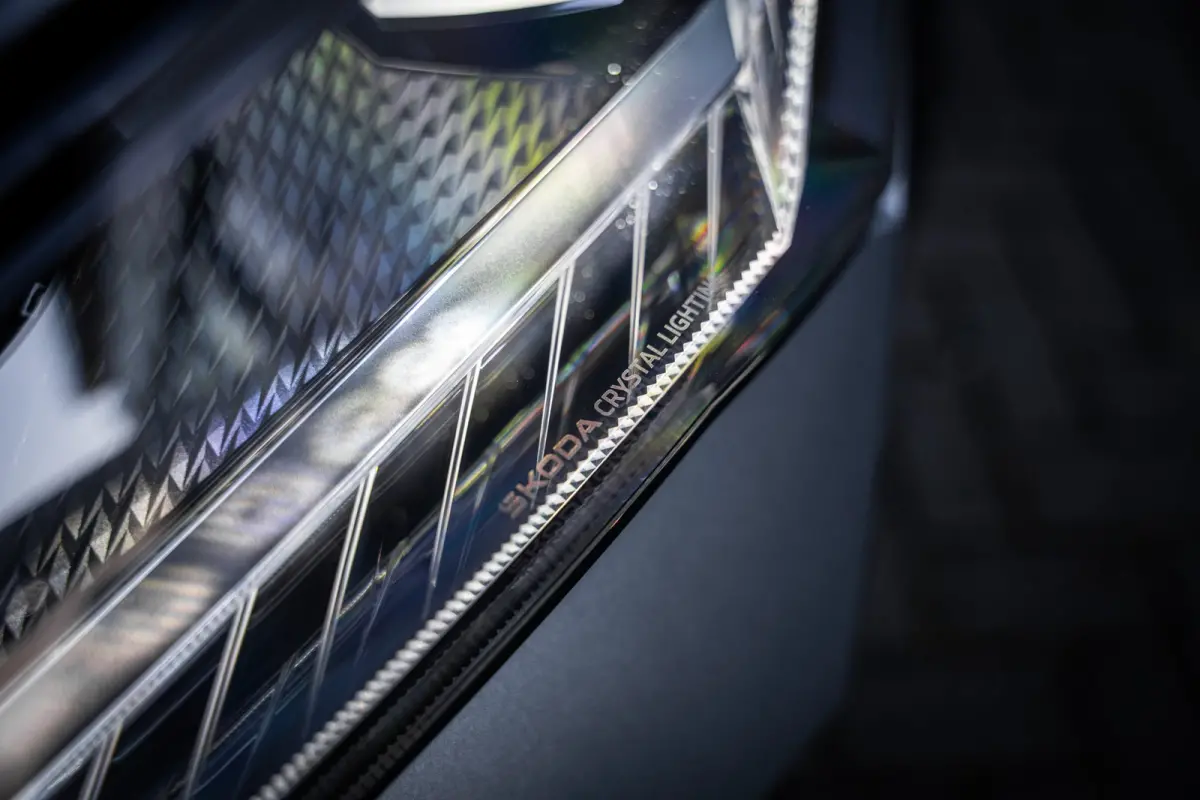 Sportline Business | Achteruitrijcamera | Climatronic, elektronische airconditioning met 3 klimaatzones | Driving mode select