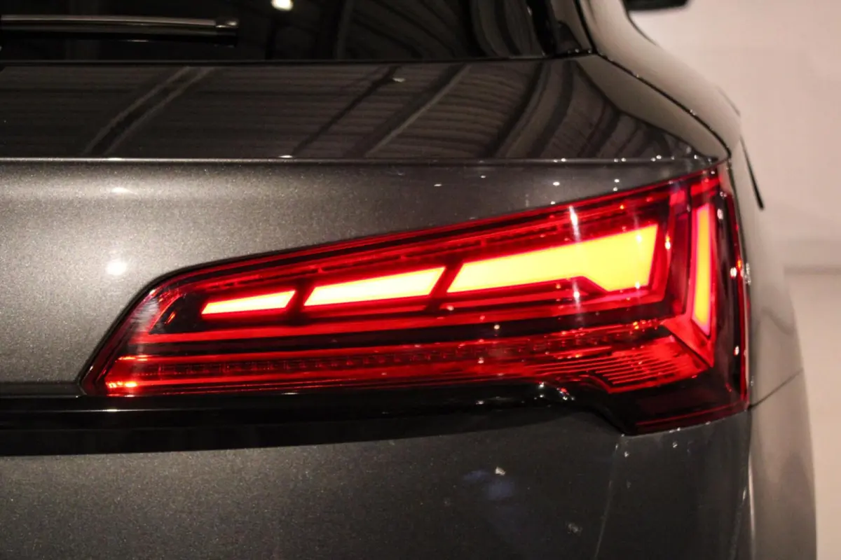 55 TFSI e S edition LUCHTV | PANO | B&O | MASSAGE