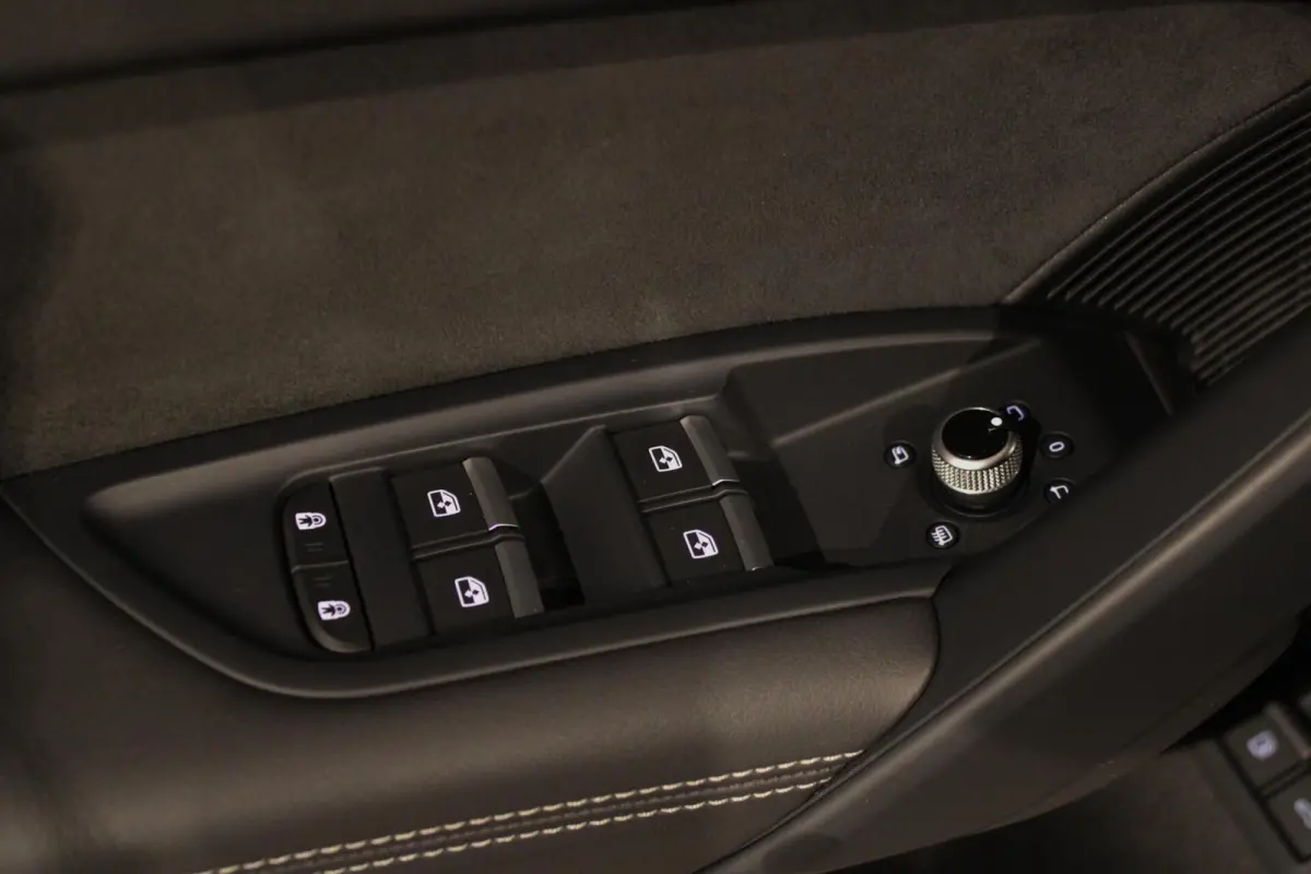 55 TFSI e S edition LUCHTV | PANO | B&O | MASSAGE
