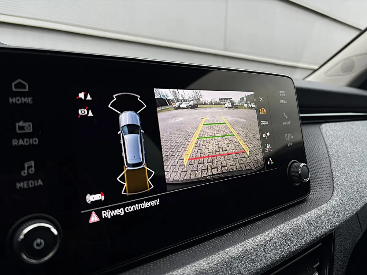 1.0 TSI 115pk DSG Selection | Camera | Smartlink | Stoelverwarming