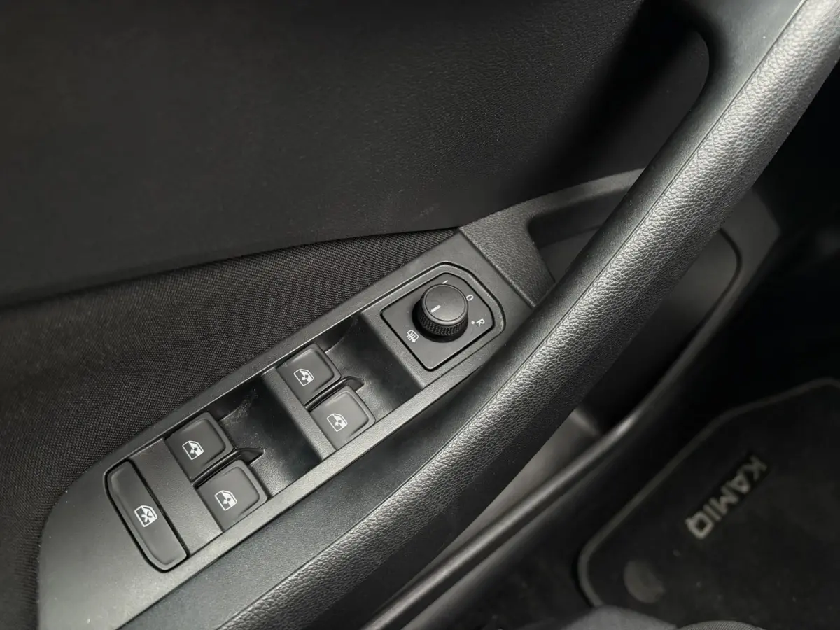 1.0 TSI 115pk DSG Selection | Camera | Smartlink | Stoelverwarming