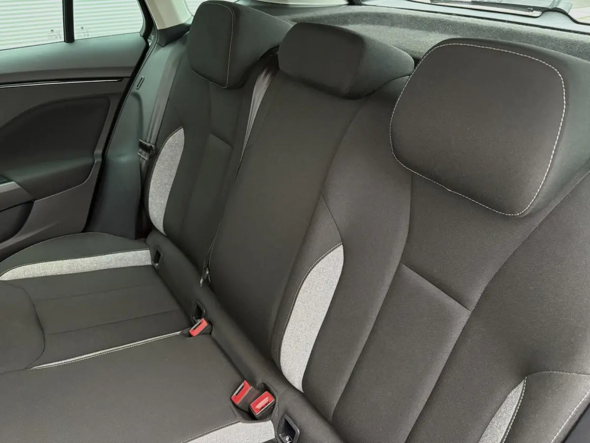 1.0 TSI 115pk DSG Selection | Camera | Smartlink | Stoelverwarming