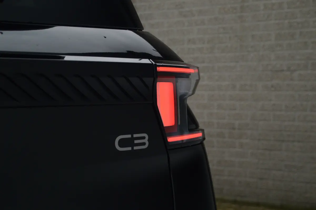 1.2 Hybrid 145pk Max | Achteruitrijcamera | Afwijkende dakkleur | Apple Carplay/Android Auto|telefoonintegratie premium
