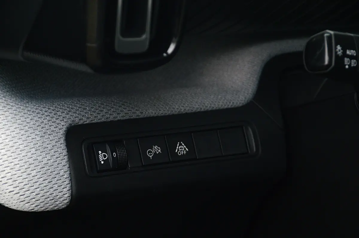 1.2 Hybrid 145pk Max | Achteruitrijcamera | Afwijkende dakkleur | Apple Carplay/Android Auto|telefoonintegratie premium