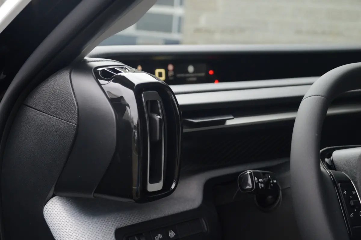 1.2 Hybrid 145pk Max | Achteruitrijcamera | Afwijkende dakkleur | Apple Carplay/Android Auto|telefoonintegratie premium
