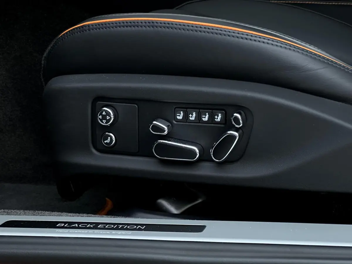 4.0 V8 Hybrid BLACK EDITION MULLINER, BTW AUTO, PANORAMIC ROOF, ROTATING DISPLAY, TOURING PACK, COMFORT PACK, NAIM FOR BENTLEY, GRAVITY GREY, BLACK BELUGA LEATHER WITH MANDARIN ACCENTS, ALAR