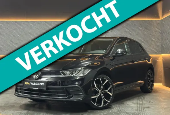 1.0 TSI|CAM|KEYLESS|CARPLAY|18"|FULL DIGITAL|STOELV