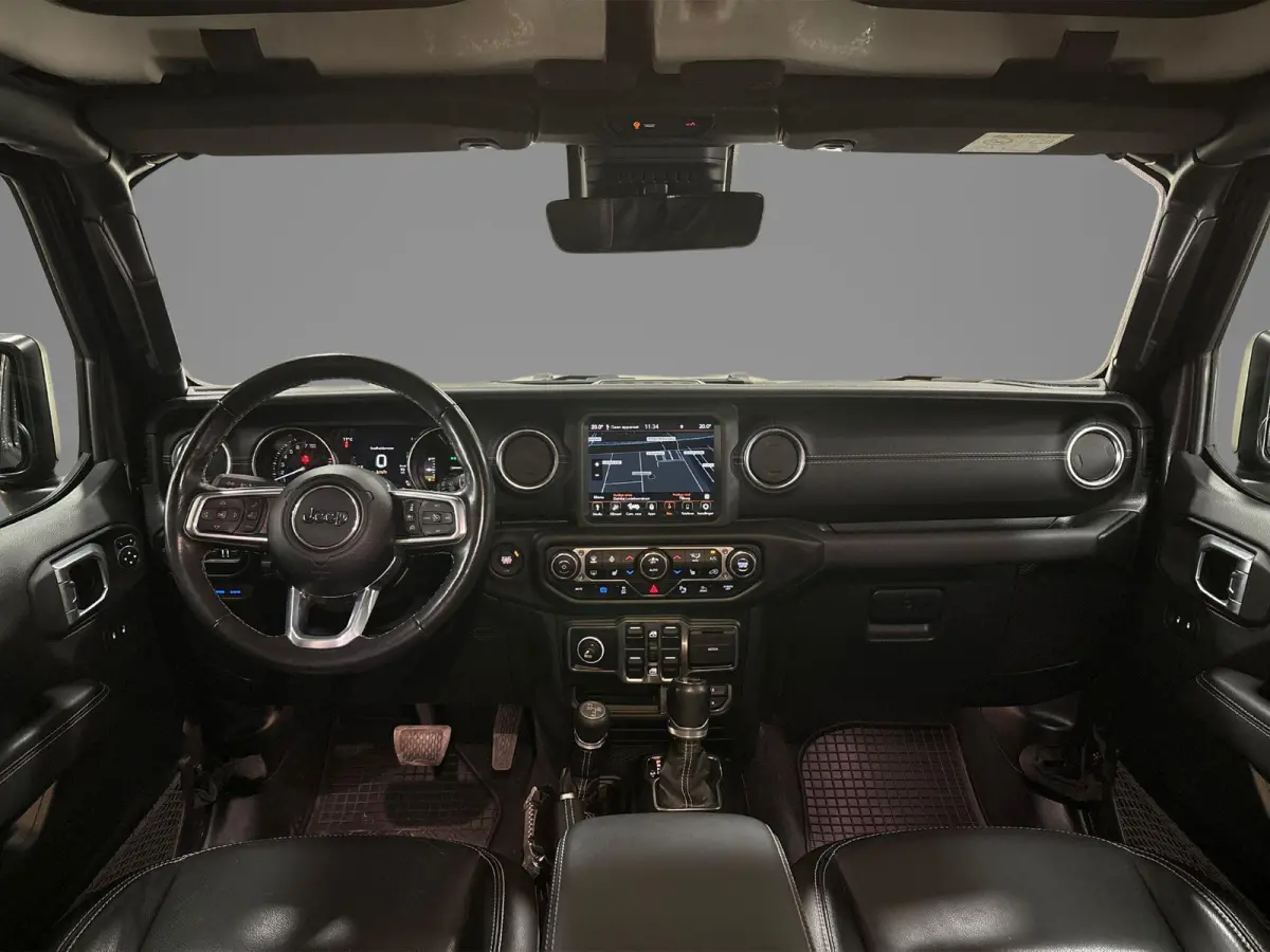 4xe 380 80th Anniversary | Front offroad camera | Navigatie | Leder | Trekhaak | Stoel & Stuurverwarming |
