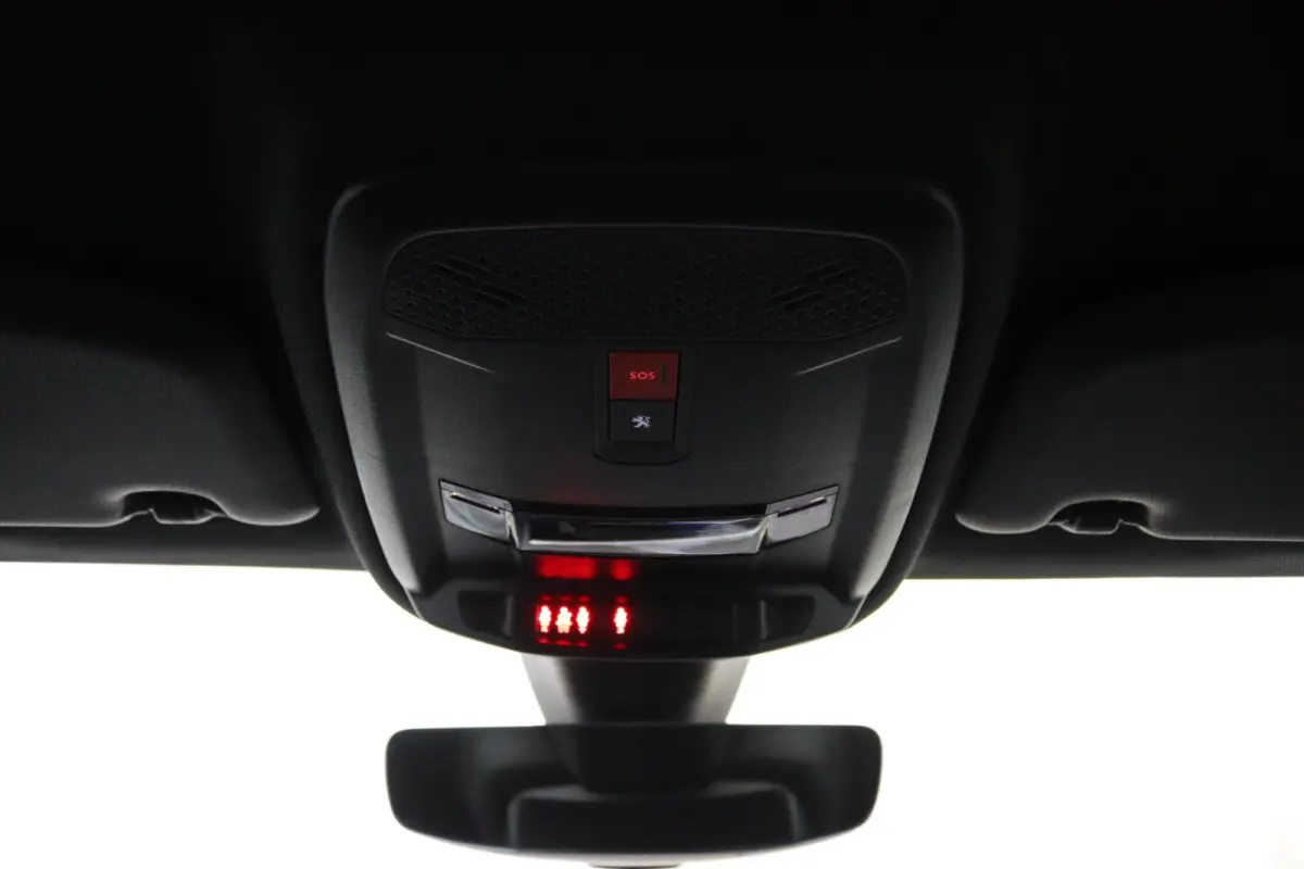 1.2*GT-LINE*PANO*CARPLAY*AUTOM*ECC*CRUISE*NAV*CAM*