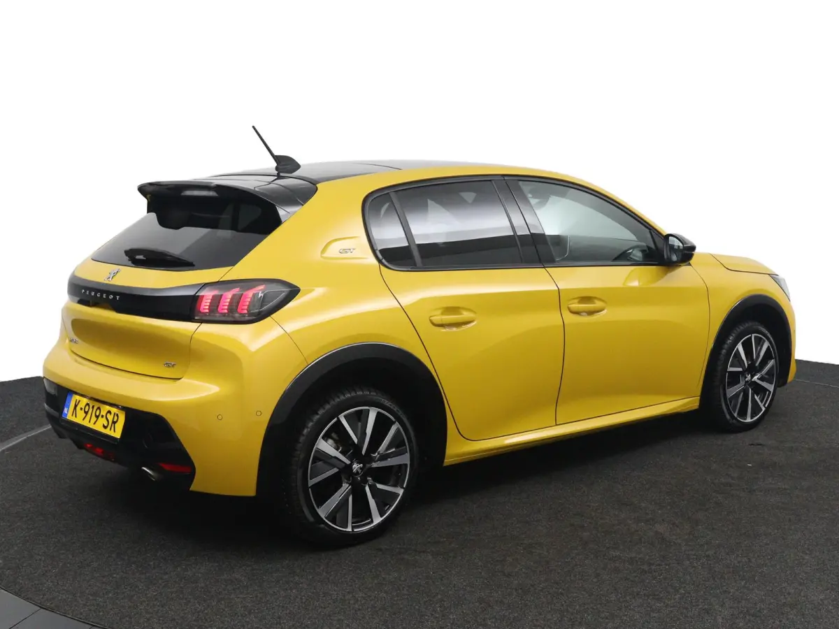 1.2*GT-LINE*PANO*CARPLAY*AUTOM*ECC*CRUISE*NAV*CAM*