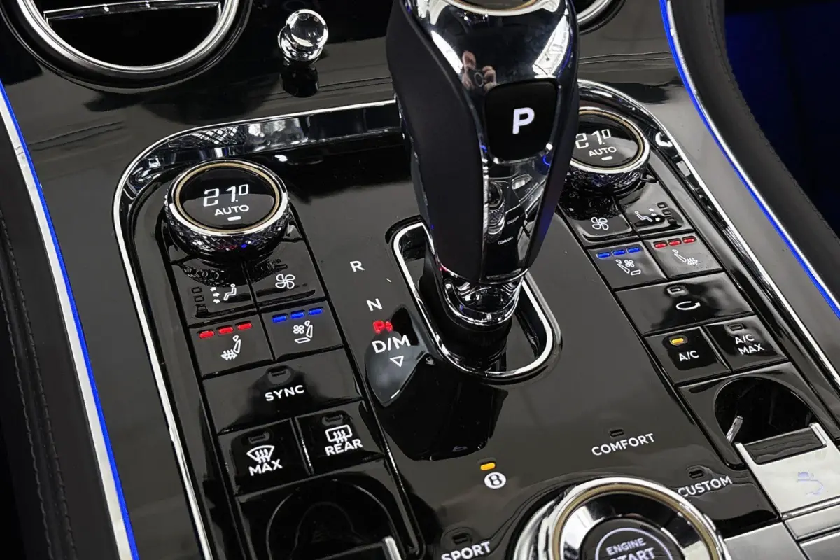 4.0 V8 / NAIM / Org. Nederlands /  Softclose / City-Pack / Touring-Pack