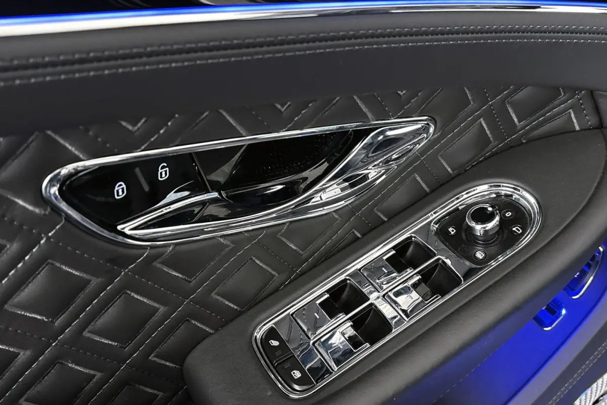 4.0 V8 / NAIM / Org. Nederlands /  Softclose / City-Pack / Touring-Pack