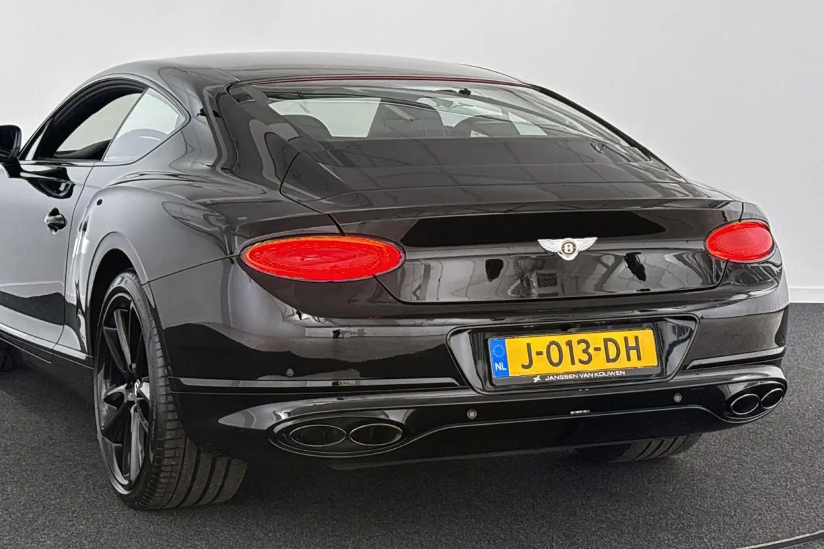 4.0 V8 / NAIM / Org. Nederlands /  Softclose / City-Pack / Touring-Pack