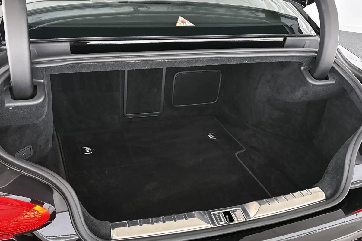 4.0 V8 / NAIM / Org. Nederlands /  Softclose / City-Pack / Touring-Pack