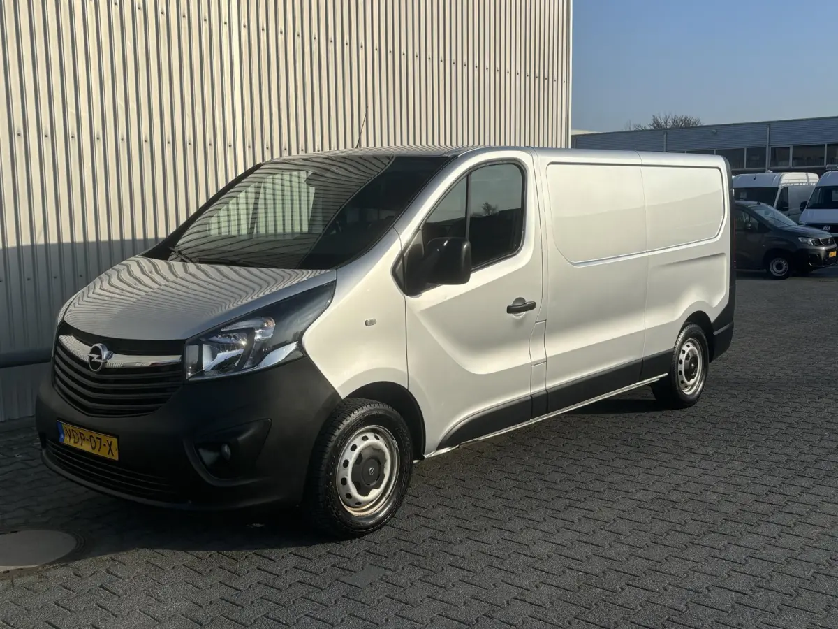 1.6 CDTI L2H1 Edit.*NAVI*CAM*CRUISE*A/C*TEL*3-PERS