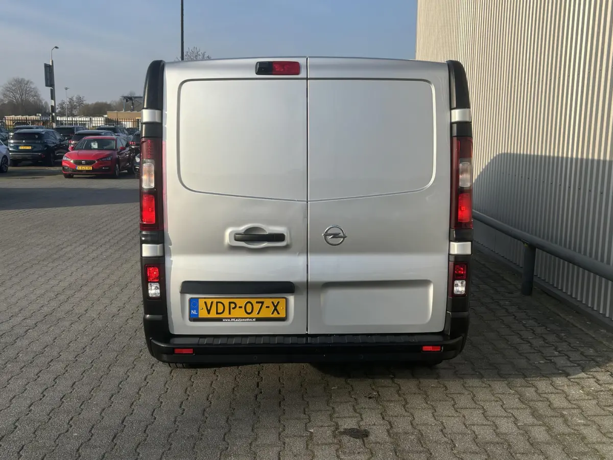 1.6 CDTI L2H1 Edit.*NAVI*CAM*CRUISE*A/C*TEL*3-PERS