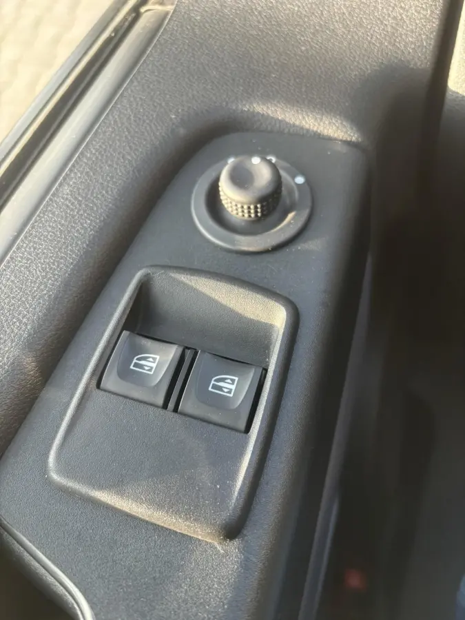 1.6 CDTI L2H1 Edit.*NAVI*CAM*CRUISE*A/C*TEL*3-PERS
