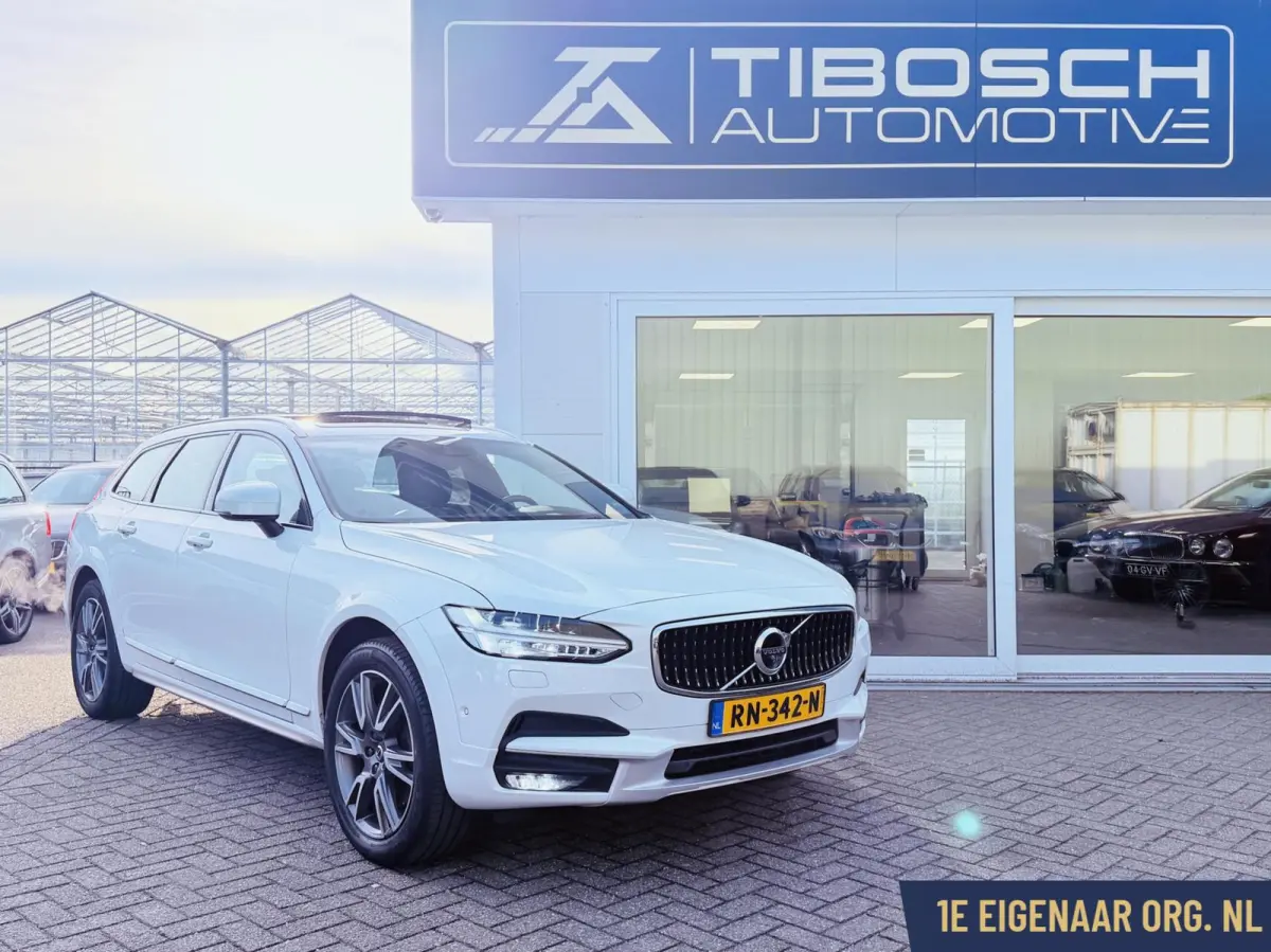 2.0 T5 AWD PRO PANORAMA 360 gr CAM