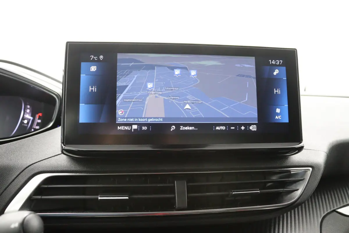 1.2*FACELIFT*CARPLAY*NAVI*CRUISE*ECC*HAAK*CAM*LED*