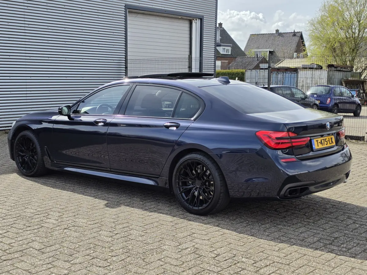 750Li xDrive High Executive | PANO | SOFTCLOSE | CARBON | CAMERA | KEYLESS |