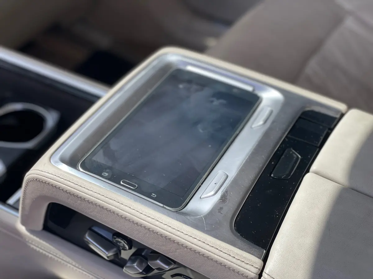 750Li xDrive High Executive | PANO | SOFTCLOSE | CARBON | CAMERA | KEYLESS |