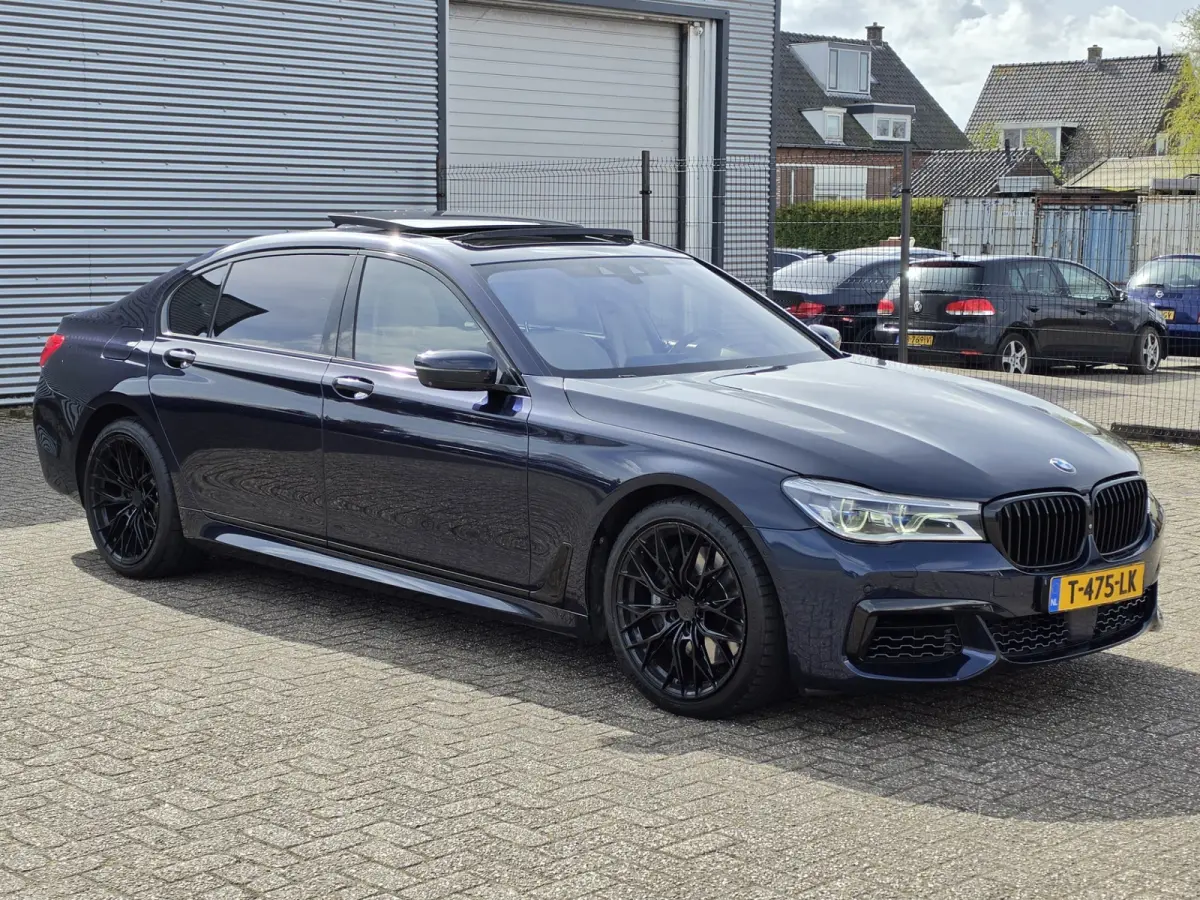 750Li xDrive High Executive | PANO | SOFTCLOSE | CARBON | CAMERA | KEYLESS |