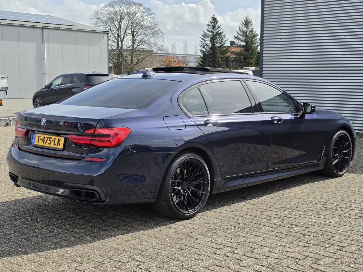 750Li xDrive High Executive | PANO | SOFTCLOSE | CARBON | CAMERA | KEYLESS |