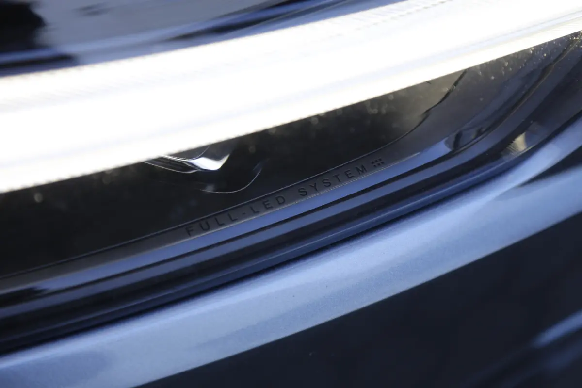 2.0 T8 392PK Plug-in hybrid AWD R-Design*Perfect Volvo Onderh.*B&W!/Pano/Sport Leder/Stoelverw.V+A/Stuurverw./ACC/Pilot ass./360 Camera/Memorie/BLIS/Parkeersens.V+A/21 inch LM*