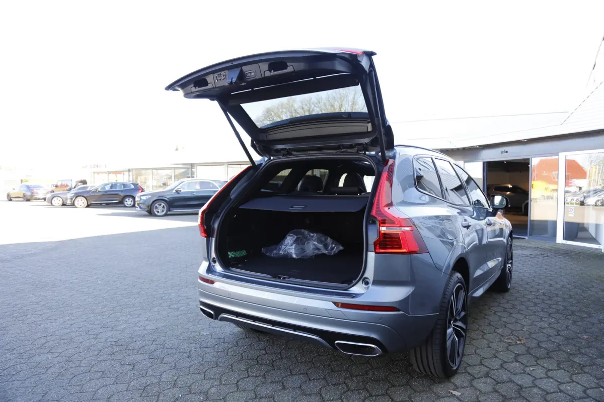 2.0 T8 392PK Plug-in hybrid AWD R-Design*Perfect Volvo Onderh.*B&W!/Pano/Sport Leder/Stoelverw.V+A/Stuurverw./ACC/Pilot ass./360 Camera/Memorie/BLIS/Parkeersens.V+A/21 inch LM*