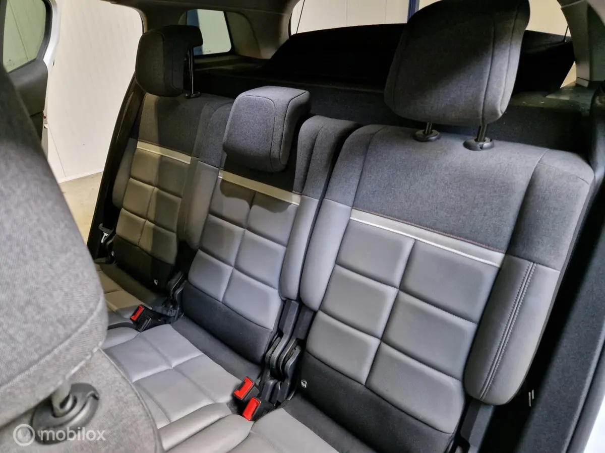 1.6 Plug-in Hybrid 225 Shine Ecc Dak Haak Leder+verw 102000 km