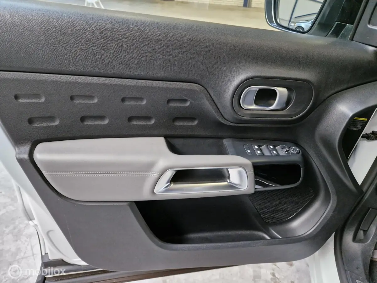 1.6 Plug-in Hybrid 225 Shine Ecc Dak Haak Leder+verw 102000 km