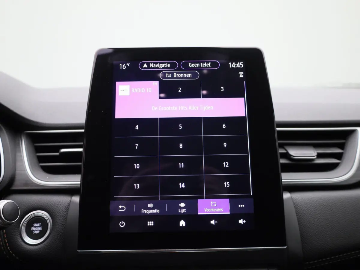 1.3 TCe 140 Initiale Paris | Automaat | Leder | Navigatie | Stoel verwarming | Apple carplay | Climate control | Camera | Parkeer sensoren | LMV | LED |