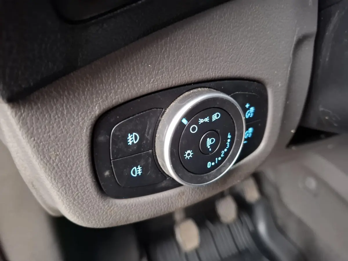 1.5 EcoBlue L1 Trend AIRCO / CARPLAY / NAVI / CAMERA / EURO 6