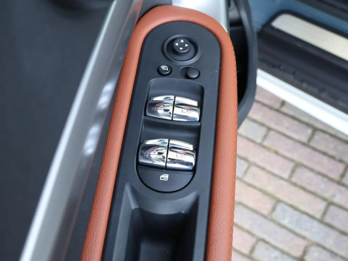 Cooper ALL4 | SoH 85% | Active Cruise Control | Navigatie | Achteruitrijcamera | Comfortstoelen | Elektrische Achterklep