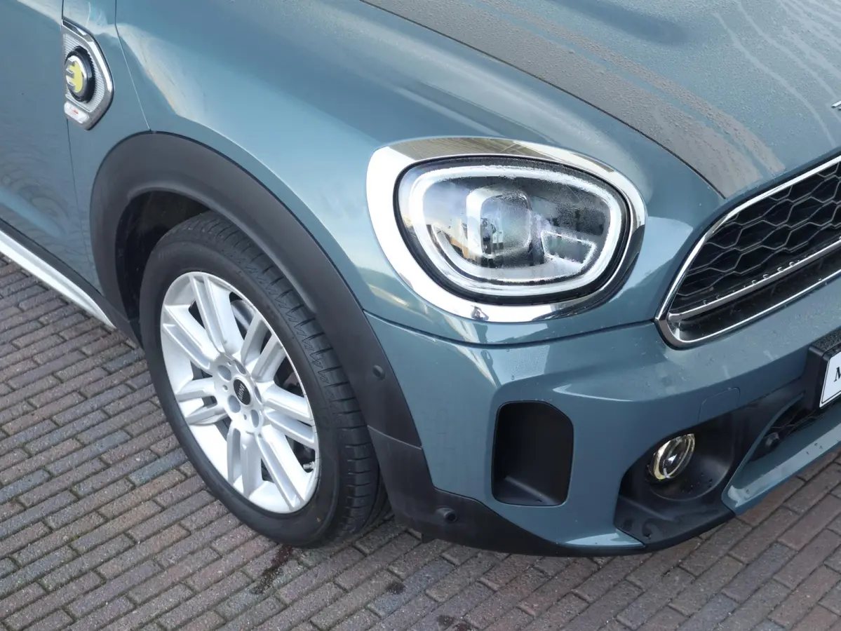 Cooper ALL4 | SoH 85% | Active Cruise Control | Navigatie | Achteruitrijcamera | Comfortstoelen | Elektrische Achterklep