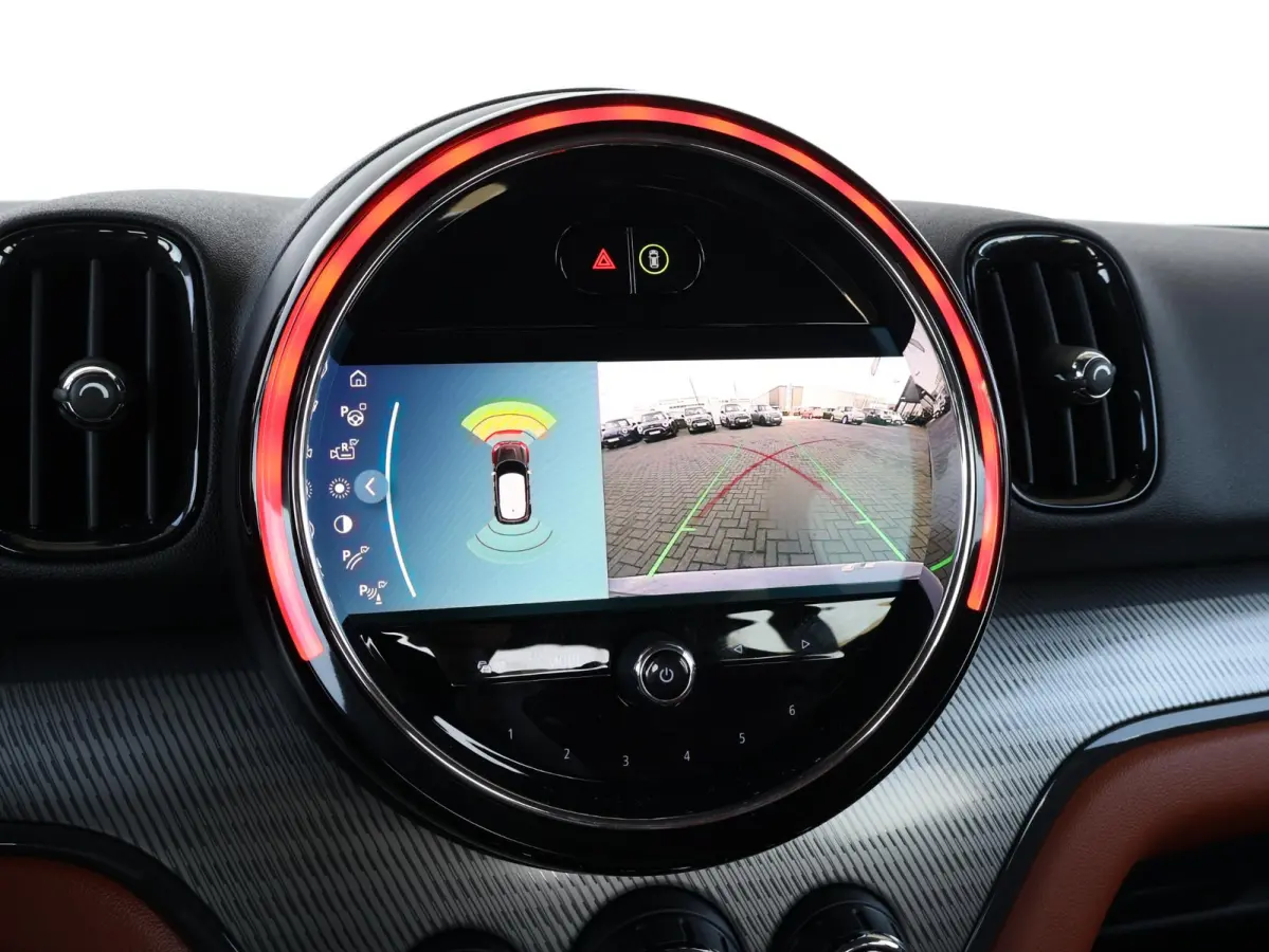 Cooper ALL4 | SoH 85% | Active Cruise Control | Navigatie | Achteruitrijcamera | Comfortstoelen | Elektrische Achterklep