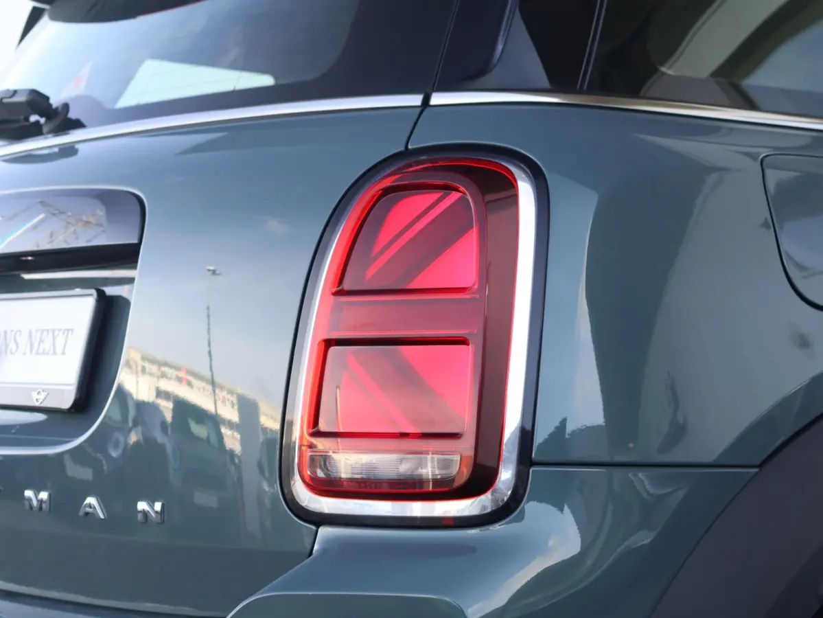Cooper ALL4 | SoH 85% | Active Cruise Control | Navigatie | Achteruitrijcamera | Comfortstoelen | Elektrische Achterklep